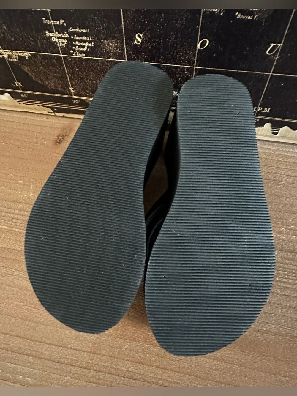 NWOT Platform Flip Flops
